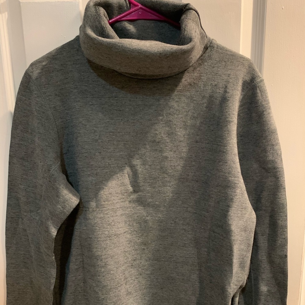 Nike sweatshirt